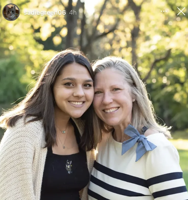 Scrippsie Hard Launches Mom